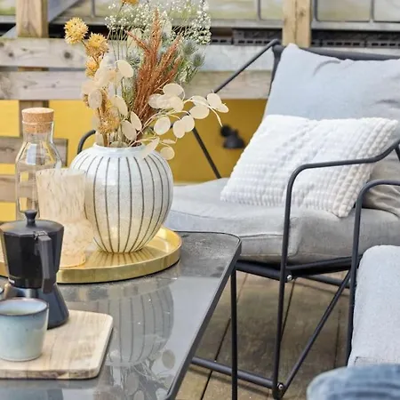 Center W/ Large Private Balcony * Aalborg